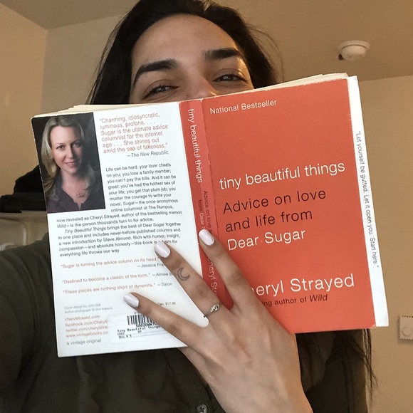 Tiny Beautiful Things book by Cheryl Strayed - Picture 2 of 4
